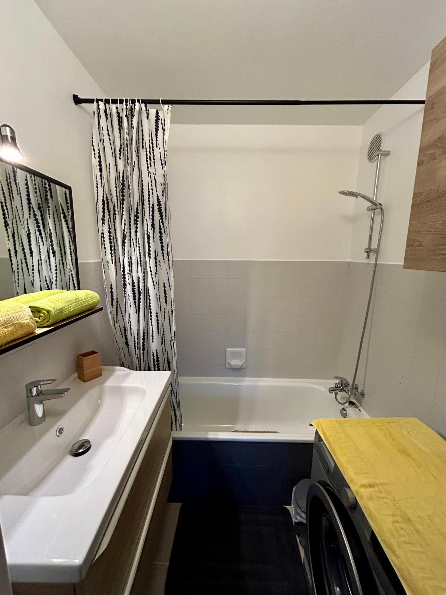 Cocoon Vue Mer ☆ En Face Du Port De Golfe-Juan ☆ Luaran gambar
